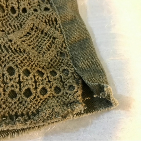 Tilly’s Olive Green Shorts with Crochet Detailing - Picture 5 of 12